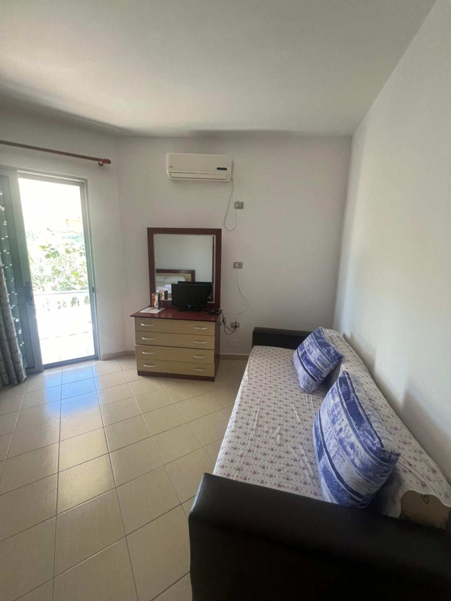Vila Leo Ksamil Esterno foto